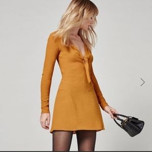 Tie Neck Mustard Dress from Reformation Size2/4
